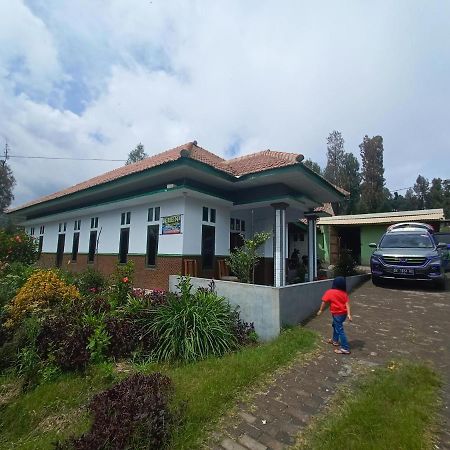 Elen Homestay By Abm Bromo Exteriör bild