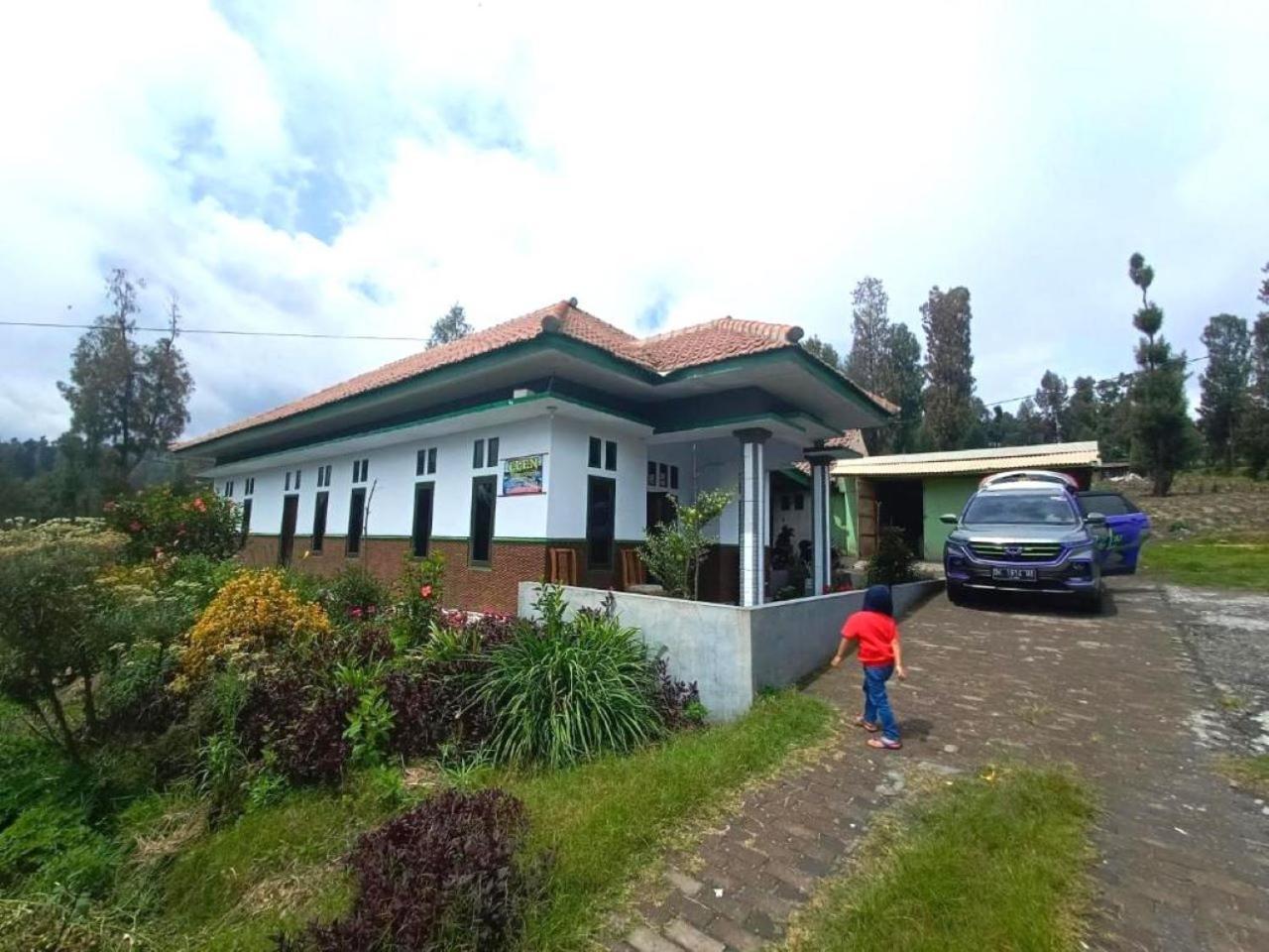 Elen Homestay By Abm Bromo Exteriör bild